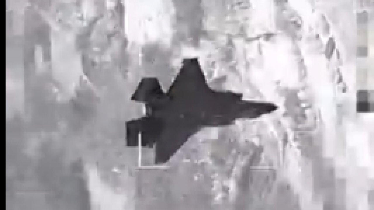 Olmayacak şey oldu: Rafale'ler F-35'i avladı