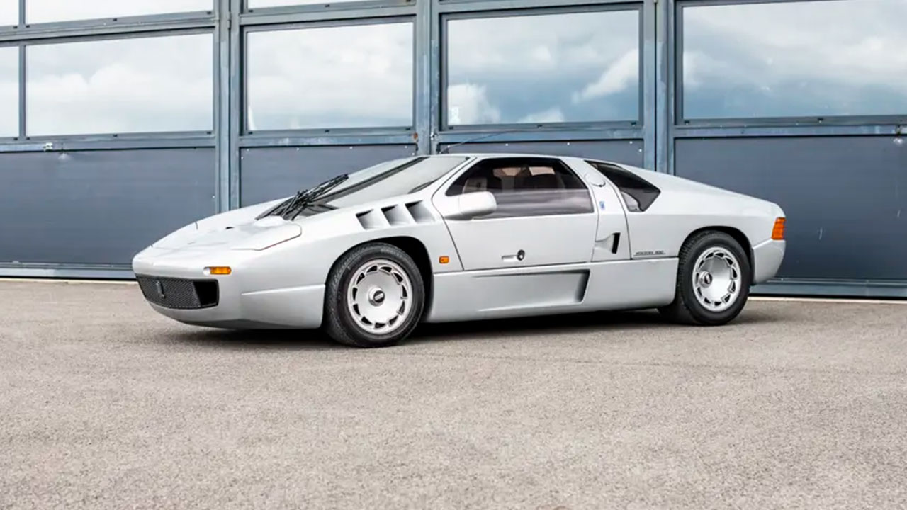 Foto - Olmayacak şey oldu! Ünlü otomobil devi iflas etti!