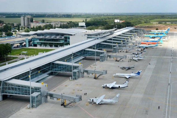 Olmaz denilen oldu! Kimse uçmuyordu, o havayolları iflas etti