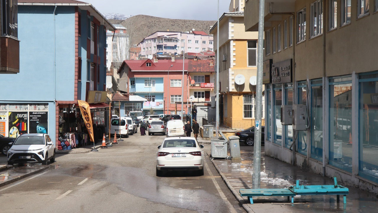 Foto - Oltu’da hava şaşırttı: Akşam kar, sabah bahar!