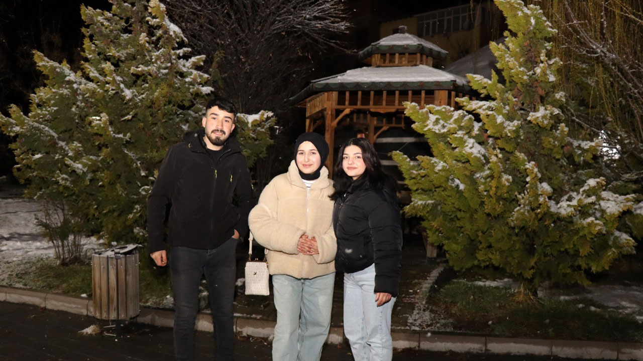 Foto - Oltu’da hava şaşırttı: Akşam kar, sabah bahar!
