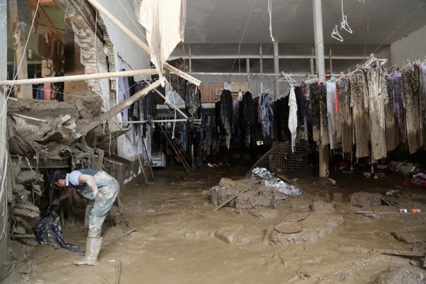 Foto - Ölü, yaralı ve kayıplar var! İran'da sağanak