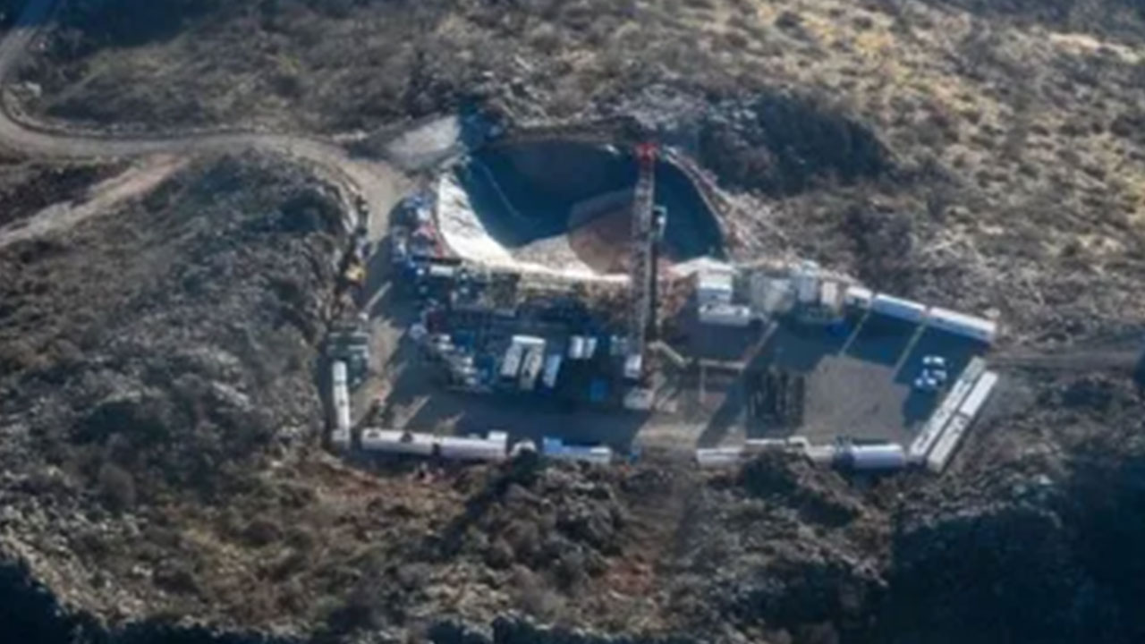 Foto - Oluk oluk petrol akıyor! Türkiye resmen hazine buldu