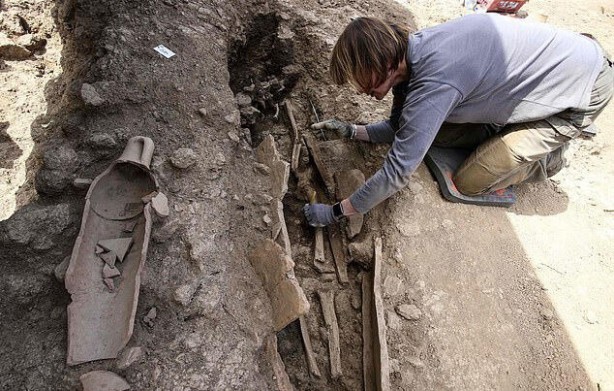 Foto - 'Ölüler kenti' 1700 yıl sonra ortaya çıktı