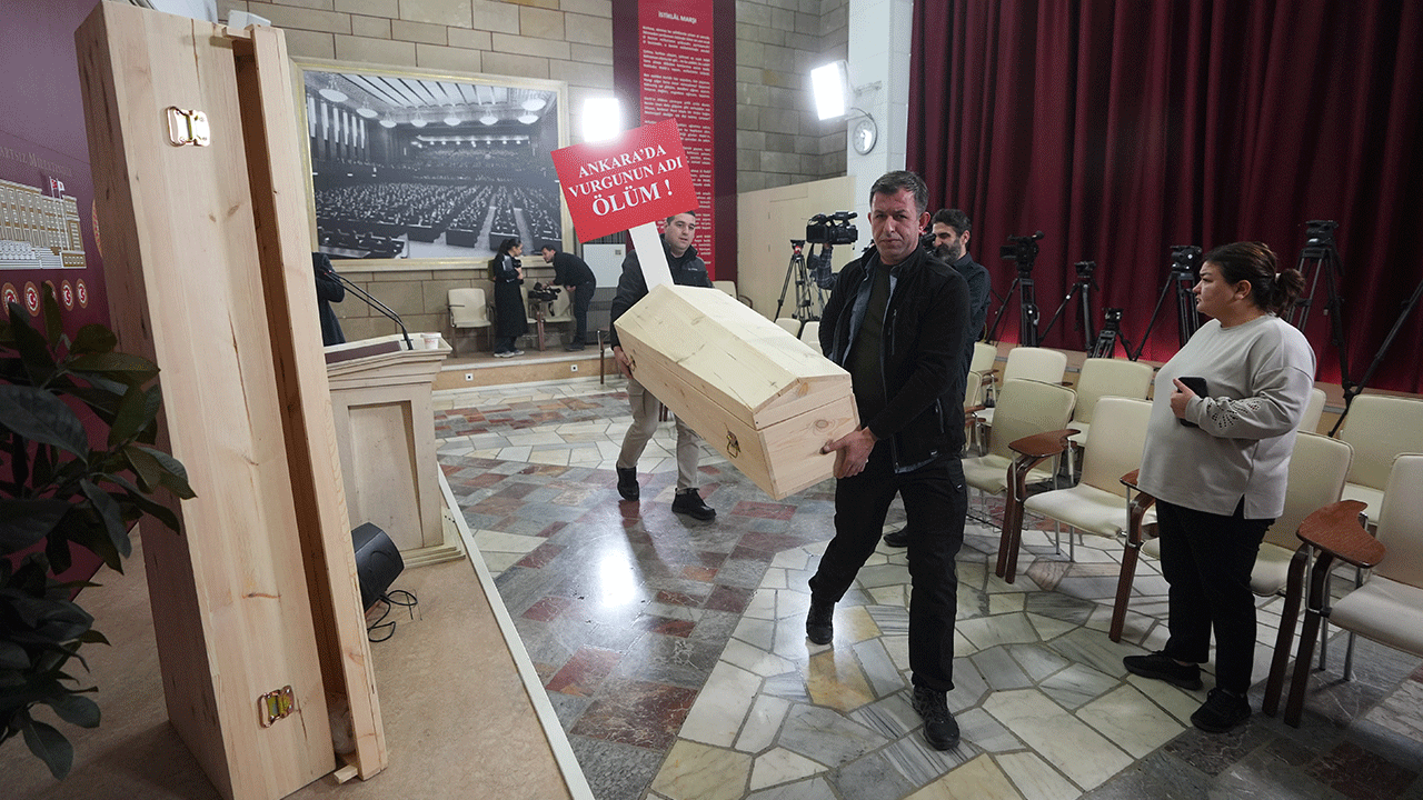 Foto - Ölüler üzerinden vurgun yapan utanmaz Mansur! 80 milyon liralık yolsuzluk