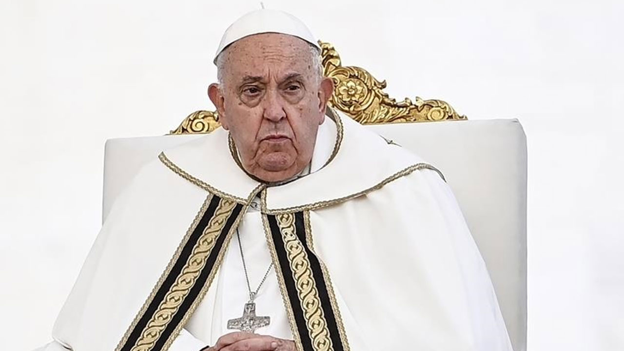 Foto - Ölümden dönen Papa'nın Türkiye'yi ziyaret etme ısrasının arkasında Bolu mu var? Şüphe uyandırdı