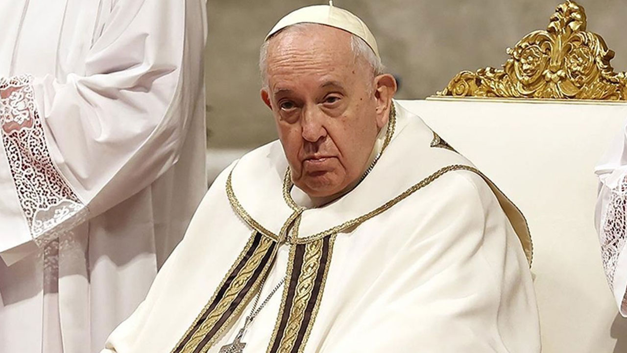 Foto - Ölümden dönen Papa'nın Türkiye'yi ziyaret etme ısrasının arkasında Bolu mu var? Şüphe uyandırdı