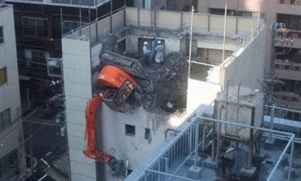 Foto - Ölümden kıl payı kurtuldular!