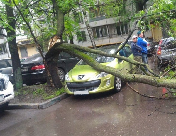 Foto - Ölümden kıl payı kurtuldular!