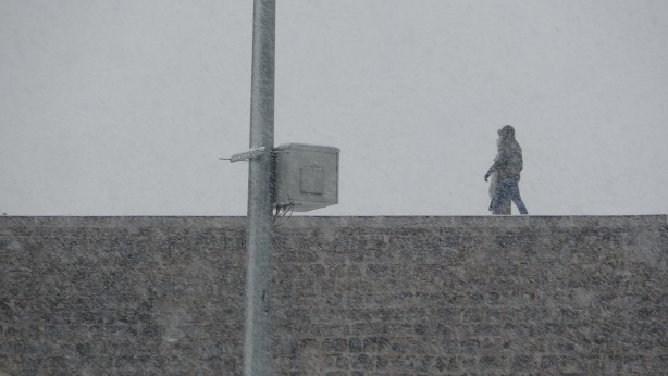Foto - Ölümü göze alıp kar manzarası fotoğrafı çektiler