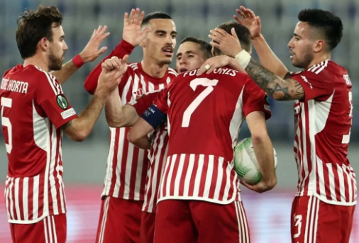 Foto - Olympiakos'tan skandal Fenerbahçe paylaşımı! Ortamı fena halde germeye başladılar