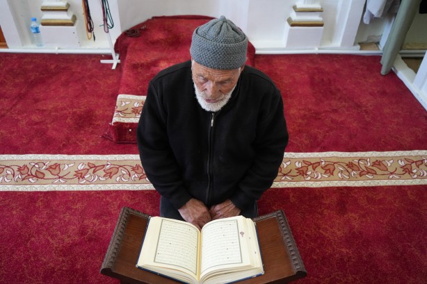 Foto - Ömrünü Kur’an okumaya adadı! 83 yaşında hafızlık yarışmasında ikinci oldu