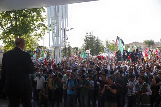 Foto - Onbinlerce Müslüman Mavi Marmara ve Filistin için yürüdür