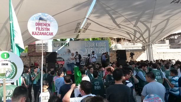 Foto - Onbinlerce Müslüman Mavi Marmara ve Filistin için yürüdür