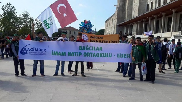 Foto - Onbinlerce Müslüman Mavi Marmara ve Filistin için yürüdür