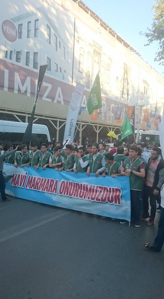 Foto - Onbinlerce Müslüman Mavi Marmara ve Filistin için yürüdür