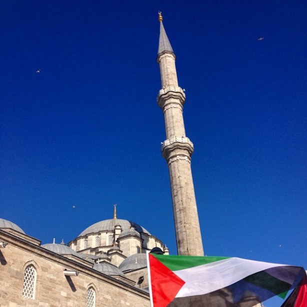 Foto - Onbinlerce Müslüman Mavi Marmara ve Filistin için yürüdür