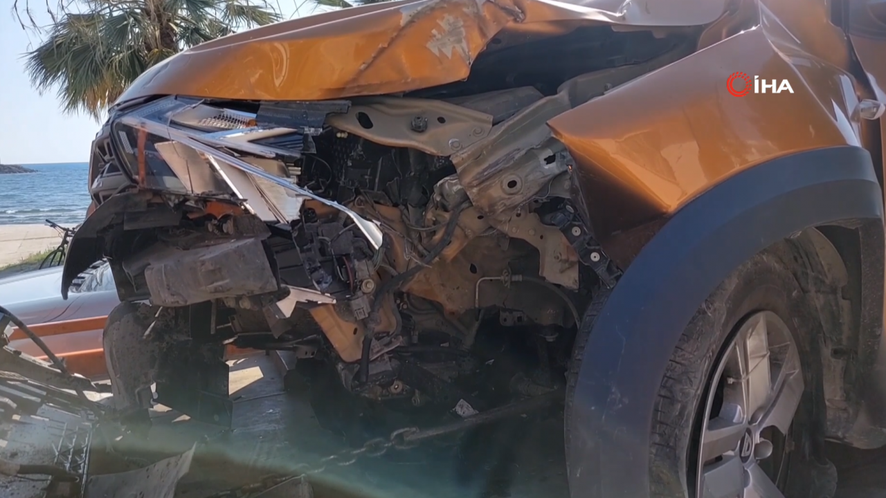 Foto - Önce araca sonra ağaca vurdu! Çanakkale’nin kahraman kadınlarından sarhoş gezen kadınlara