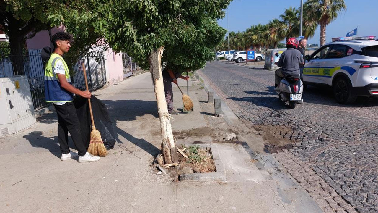 Foto - Önce araca sonra ağaca vurdu! Çanakkale’nin kahraman kadınlarından sarhoş gezen kadınlara