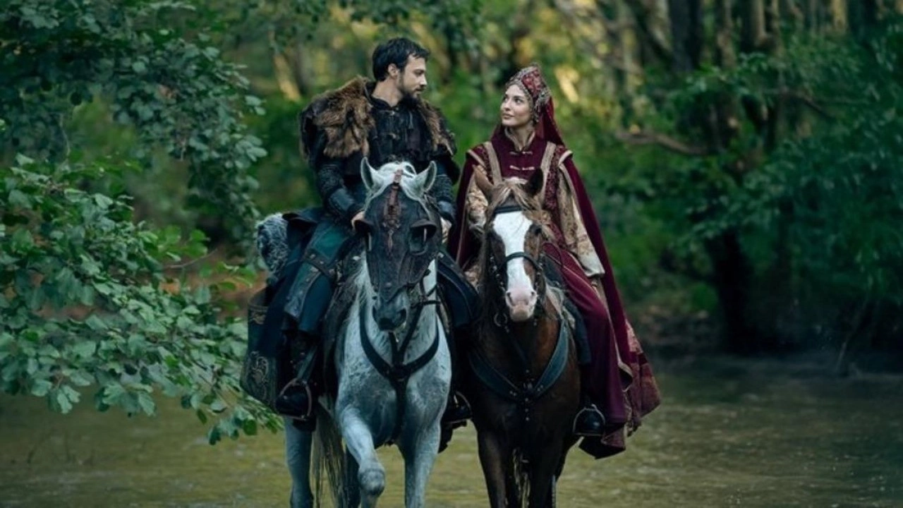 Foto - Önce başrol sonra kadro değişti! Fenomen dizi için karar verildi