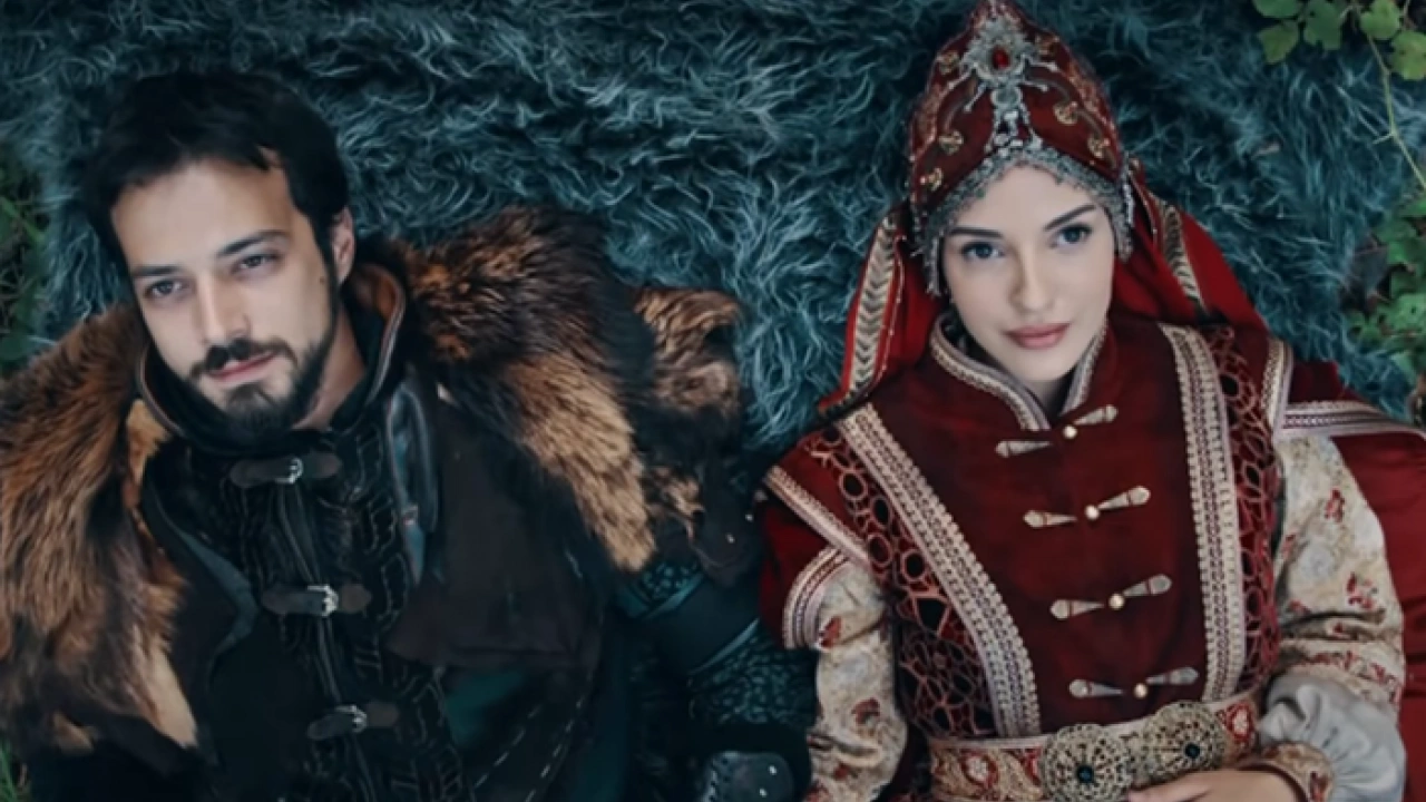 Foto - Önce başrol sonra kadro değişti! Fenomen dizi için karar verildi