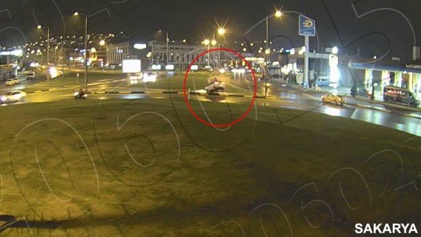 Foto - Önce çarptı, sonra kaçtı