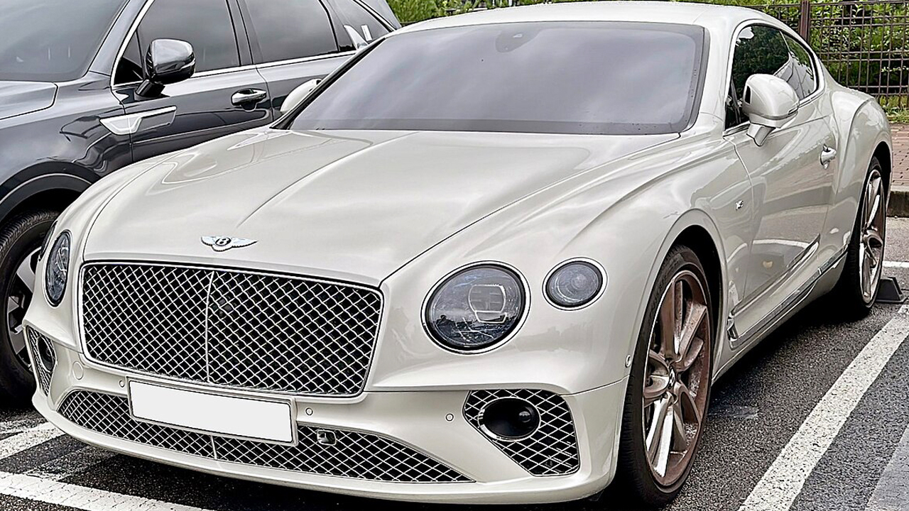 Foto - Önde gelen iş insanlarının otomobil tercihleri hangileri? Ulaşım aracı olmanın ötesinde! Prestij ve performans