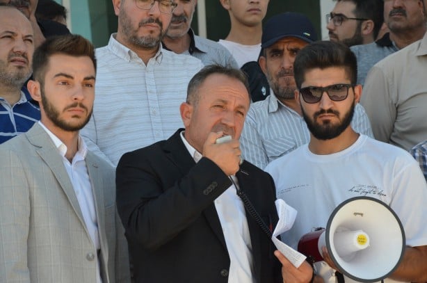 Foto - ÖNDER İmam Hatipliler Derneği üyelerinden şarkıcı parçası Gülşen'e tepki