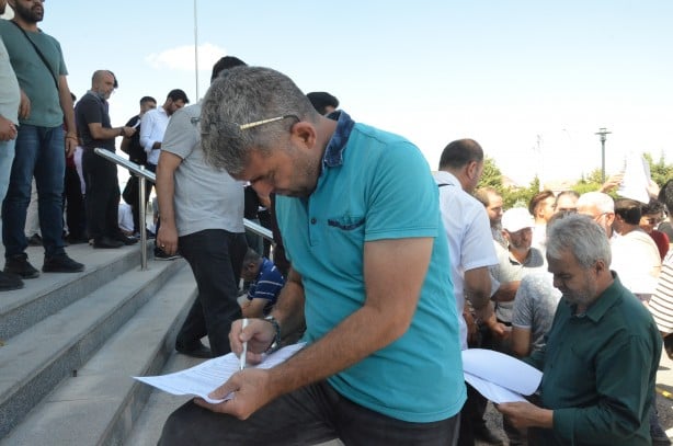 ÖNDER İmam Hatipliler Derneği üyelerinden şarkıcı parçası Gülşen'e tepki