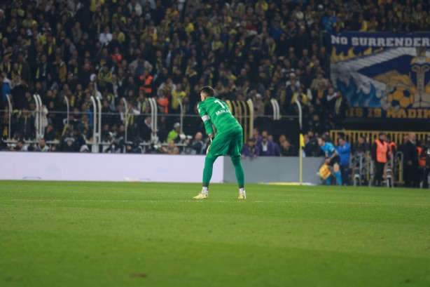 Foto - Önemli detayı açıkladılar: Artık Dzeko'nun yeni partneri Ocak'ta belli olacak! Kesin karar çıktı...