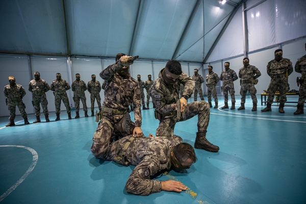 Foto - Onlar Emniyet Teşkilatı'nın caydırıcı gücü... Daima göreve hazırlar