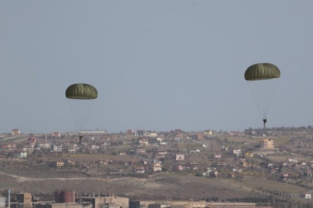 Foto - Onlar teröristlerin korkulu rüyası... Hünerlerini böyle sergilediler