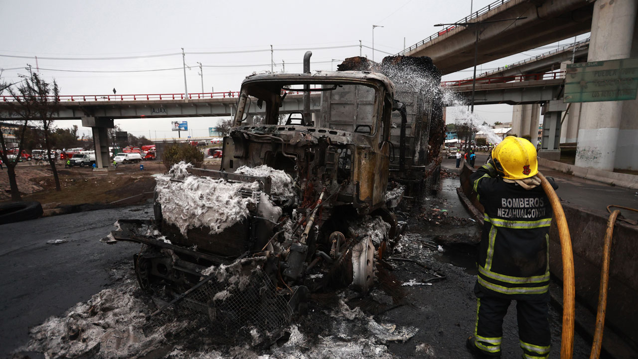 Foto - Onlarca araç küle döndü! Gaz tankeri patladı şehir felaketi yaşadı