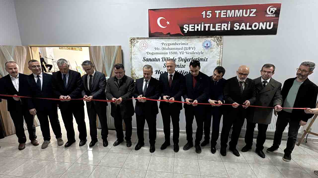 Onlarca eser yer aldı: Peygamber Efendimiz anısına muhteşem sergi