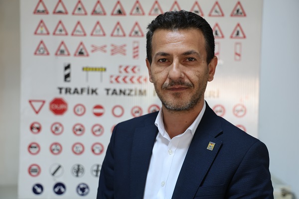 Foto - Onlarca kişiyi ağlarına düşürdüler! Aman dikkat ehliyet oyununa gelmeyin