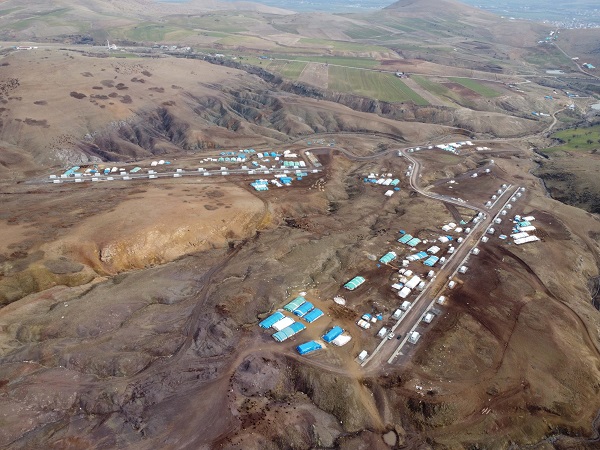 Onlarca yıldır çadırda yaşıyorlardı! Sorun çözüldü