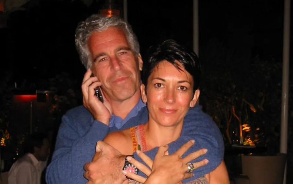 Foto - Onları hepiniz tanıyorsunuz! Jeffrey Epstein’in Lolita Expres’i ve cinsel istismara uğrayan küçük Türk kızları