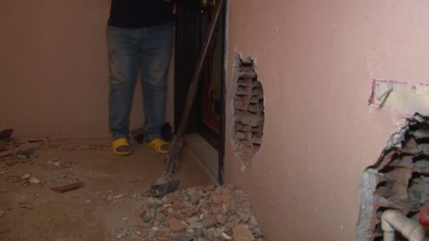 Foto - Önlenemeyen fahiş kira artışları olayları körüklüyor! Ev sahibi kiracısına dehşeti yaşattı