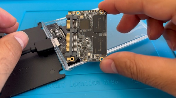 Online alışverişte çok dikkatli olun! İnternetten aldı 2 terabayt, eve geldi 100 gigabayt