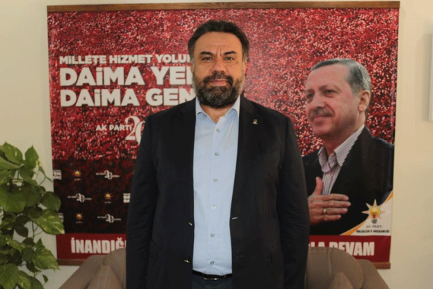 Foto - Onu alkışlayan binlerce CHP'linin ağzı açık kaldı! AK Parti'ye geçti