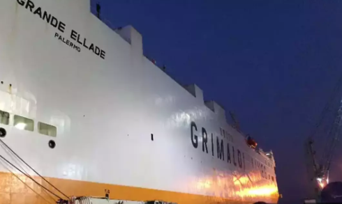 Foto - 'Önümüzdeki 24 saate dikkat' diyerek uyardı: Gemiler Türk sınırlarına girmek üzere
