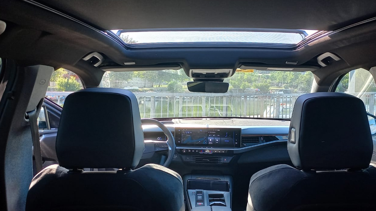 Foto - Opel’in hibrit bombası! Yeni Grandland ile şehirden virajlı yollara kusursuz performans ve teknoloji!