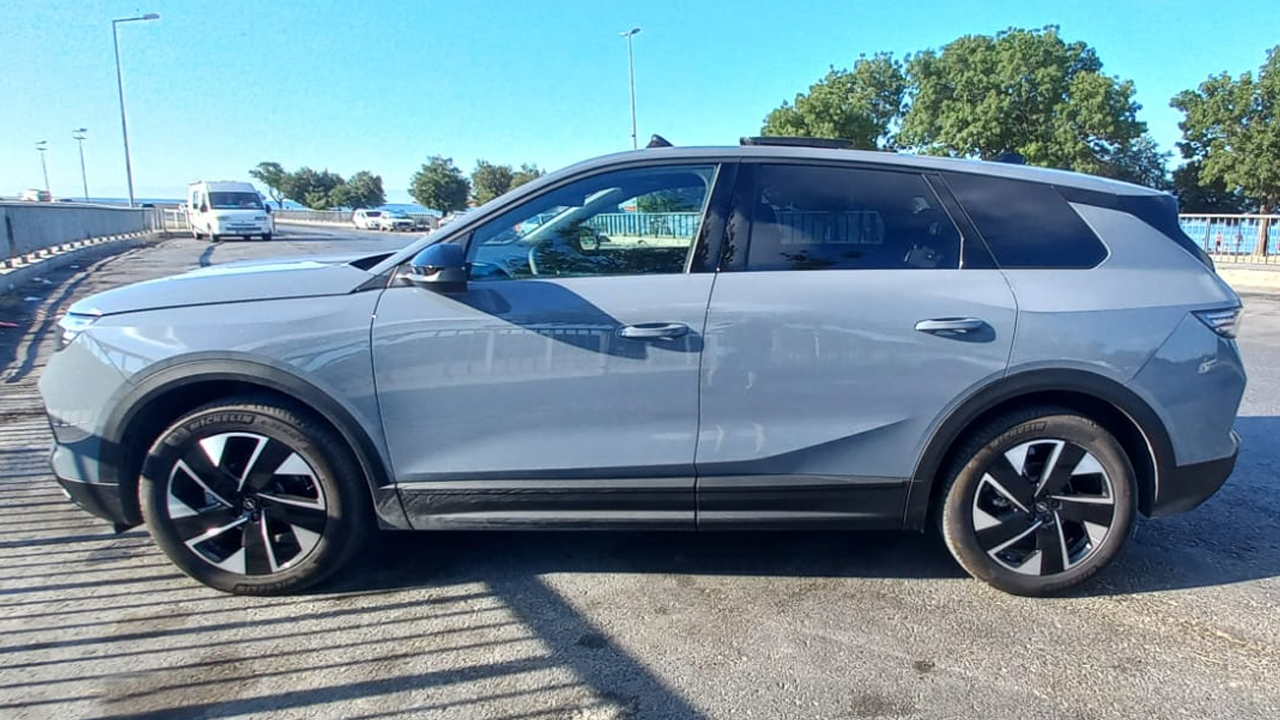 Foto - Opel’in hibrit bombası! Yeni Grandland ile şehirden virajlı yollara kusursuz performans ve teknoloji!