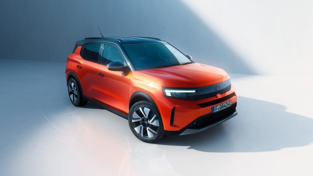 Foto - Opel’in yeni SUV modeli Frontera İstanbul’dan dünyaya tanıtıldı! Peki yenilenen otomobil kullanıcıya neler sunuyor? Yenilikçi özellikler ve yüksek konfor!