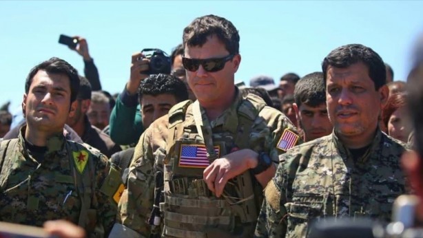 Foto - Operasyon öncesi YPG/PKK'da ortalık karıştı! Terörist elebaşı, gece yarısı darbesiyle görevden alındı