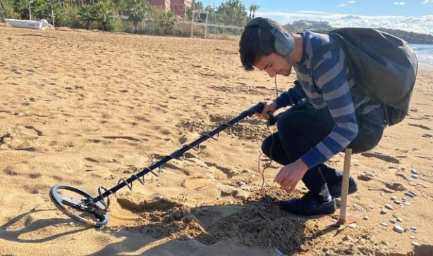 Foto - Orada çok büyük bir altın hazinesi olabilir! Define avcıları akın etmeye başladı, yağmuru bekliyorlar