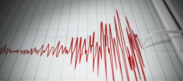 Foto - Oradan gönderdiler! İşte depremden bir dakika önce telefonlara gelen o mesaj