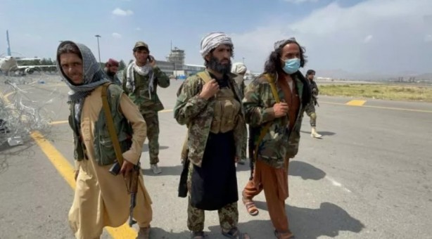 Foto - Orada kontrol Taliban'a geçti!