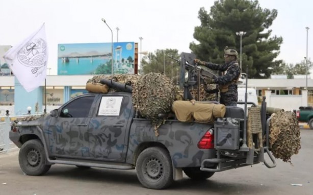 Foto - Orada kontrol Taliban'a geçti!