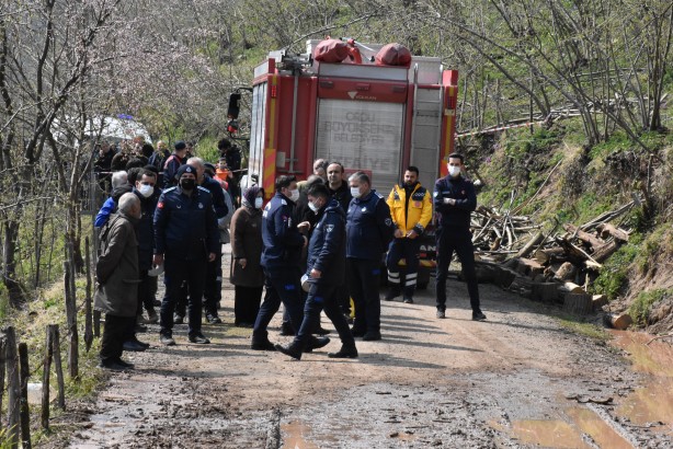 Foto - Ordu'da heyelan nedeniyle 3 ev yıkıldı